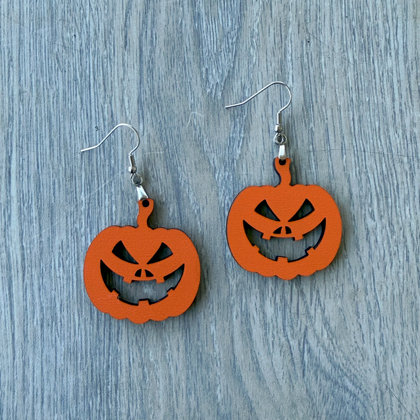 Grinning Pumpkin Earrings
